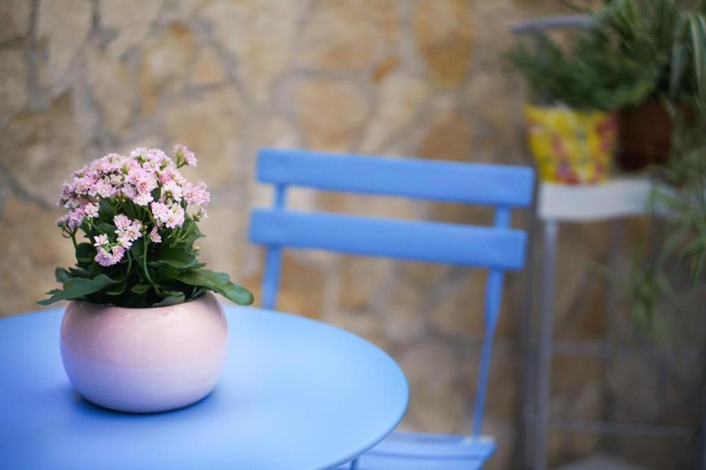 Blue Courtyard Not Valid Daire Bari Dış mekan fotoğraf